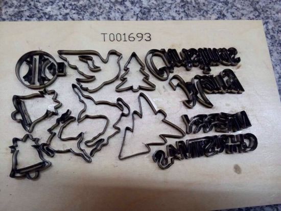 Машина для изготовления пилы для изготовления пластин